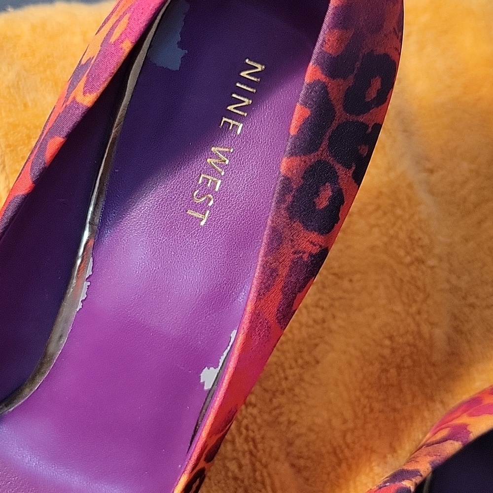 Nine West - Picture 7 of 9